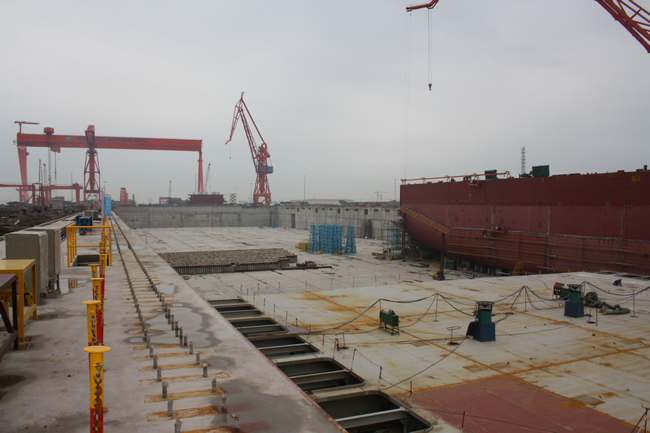 公司承建的中船重工天津临港造修船基地船坞主体完工