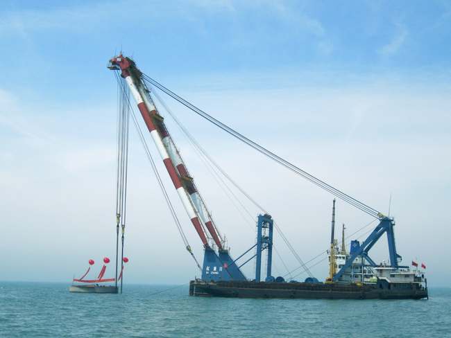 公司承建的董家口3号原油码头工程开工